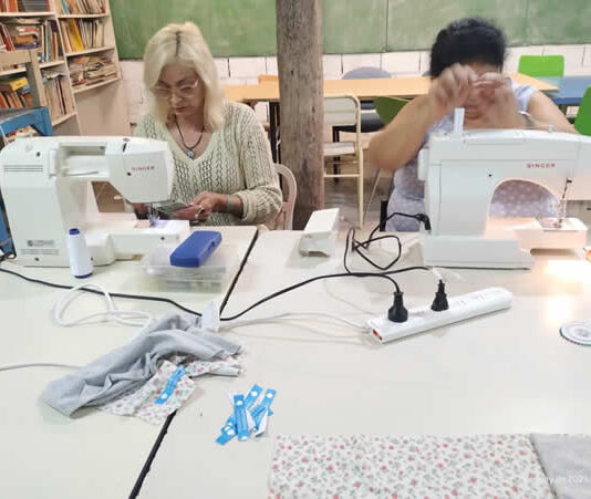 Pilar Emprende y la Red de Costureras Solidarias lanzan un Registro de Emprendedores Textiles del partido