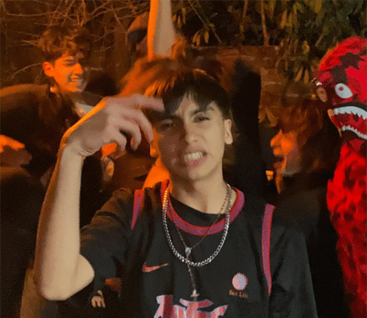 MonkeyBlue presenta «Quiero Champein», su segundo sencillo rumbo a JU-ON