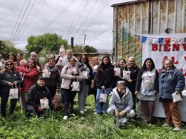 La Red de Costureras Solidarias de Pilar celebró una nueva jornada comunitaria en su Vagón